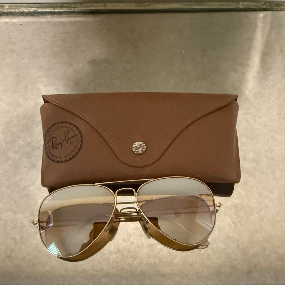 Ray-Ban Gold Frame Sunglasses with Brown Case